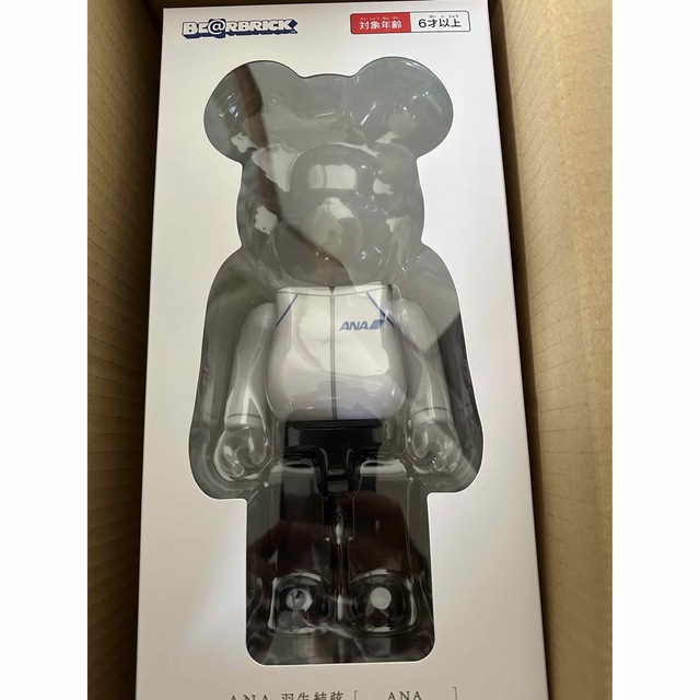 BE@RBRICK(ベアブリック)のYUZU × BE＠RBRICK for ANA ANAジャージ 400% エンタメ/ホビーのフィギュア(その他)の商品写真