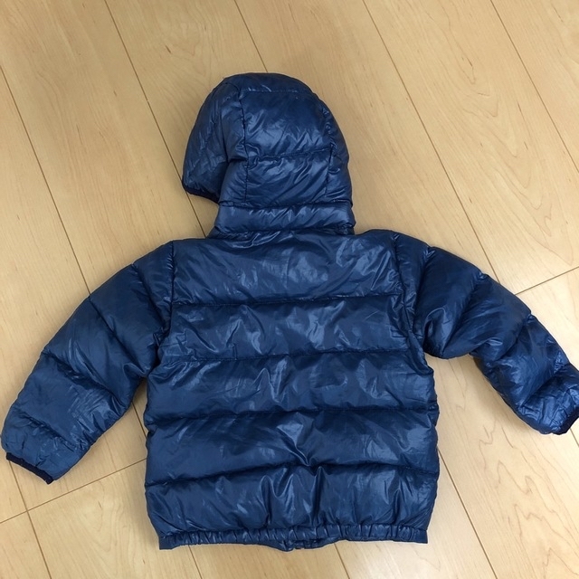 patagonia(パタゴニア)のパタゴニアのダウンジャケット（子ども） キッズ/ベビー/マタニティのベビー服(~85cm)(ジャケット/コート)の商品写真