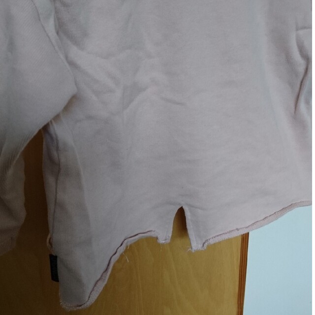 しまむら(シマムラ)のしまむら CLOSSHI Baby バックスリット長袖カットソー100 キッズ/ベビー/マタニティのキッズ服女の子用(90cm~)(Tシャツ/カットソー)の商品写真