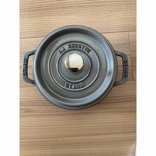 ストウブ(STAUB)のご専用です！ストウブ STAUB ピコ・ココット ラウンド 18cm(鍋/フライパン)