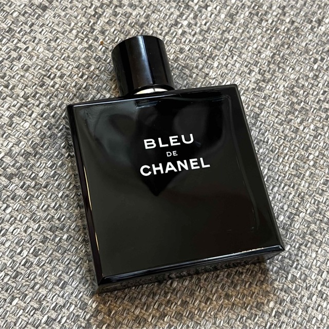 CHANEL(シャネル)のbleu de chanel 100ml  ほぼ未使用　箱無し　 コスメ/美容の香水(香水(男性用))の商品写真