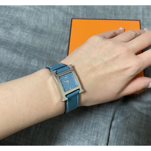 エルメス HERMES 腕時計 《Hウォッチ》 ミニ 21 mm 想像を超えての www