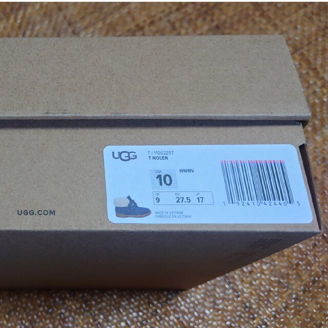 UGG(アグ)のUGGキッズブーツ 17cm キッズ/ベビー/マタニティのキッズ靴/シューズ(15cm~)(ブーツ)の商品写真