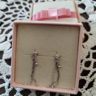 ピアス(ピアス)