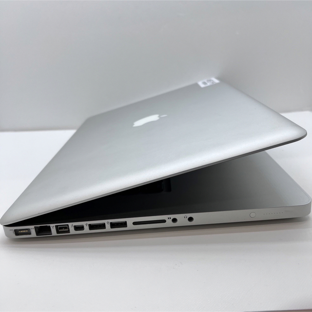 MacBook Pro 15inch Core i7 Office2021