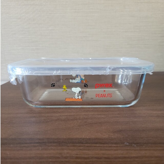 Pyrex(パイレックス)の【購入者様専用】pyrex スヌーピー ガラス容器 インテリア/住まい/日用品のキッチン/食器(容器)の商品写真