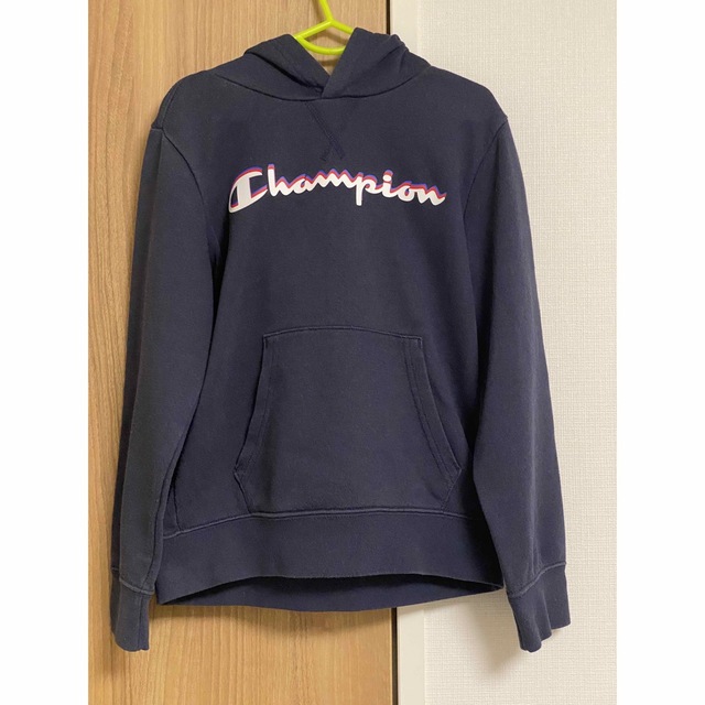 Champion(チャンピオン)のチャンピオン champion 長袖 スウェット パーカー　ネイビー　130cm キッズ/ベビー/マタニティのキッズ服男の子用(90cm~)(その他)の商品写真