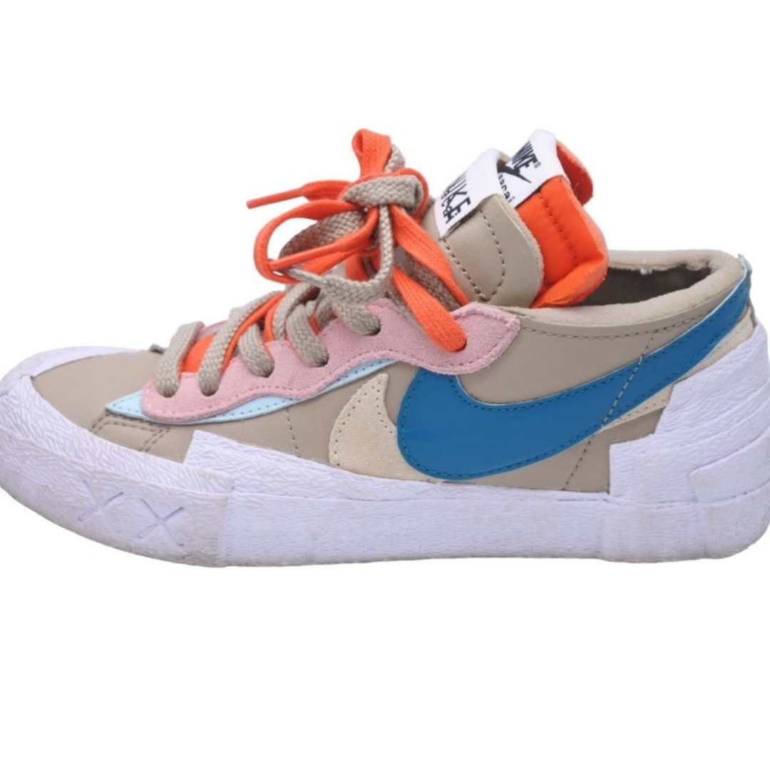 NIKE(ナイキ)のKAWS sacai Nike カウズ サカイ ナイキ ブレーザー ロー リード スニーカー 靴 マルチ レザー サイズ23.5㎝ 中古 34941 レディースの靴/シューズ(ブーツ)の商品写真