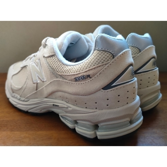 New Balance 2002R ベージュ ML2002RE 27cm