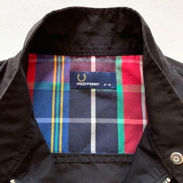 FRED PERRY(フレッドペリー)の新品タグ付き✨フレッドペリー　ブルゾン　裏地チェック　黒　ブラック レディースのジャケット/アウター(ブルゾン)の商品写真