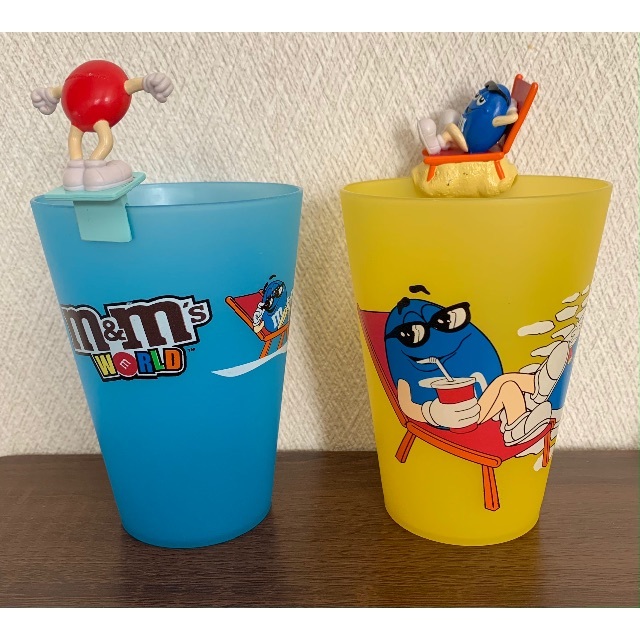 【花ラクマ様専用】新品未使用　ｍ&ｍ's WORLD  カップ ２セット インテリア/住まい/日用品のキッチン/食器(グラス/カップ)の商品写真