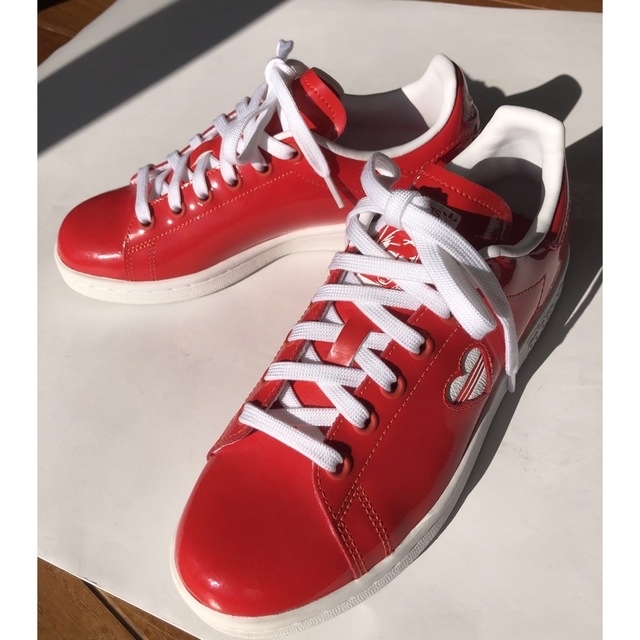 STANSMITH（adidas）(スタンスミス)のアディダス オリジナルススニーカー  スタンスミス Active Red 23 レディースの靴/シューズ(スニーカー)の商品写真