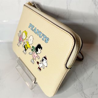 CoachxPeanuts☆スヌーピーフレンズジップリストレットポーチ-