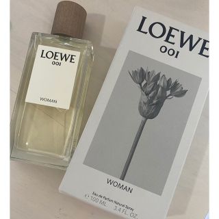 ロエベ(LOEWE)のロエベ　LOEWE 香水　wowan 001(香水(女性用))