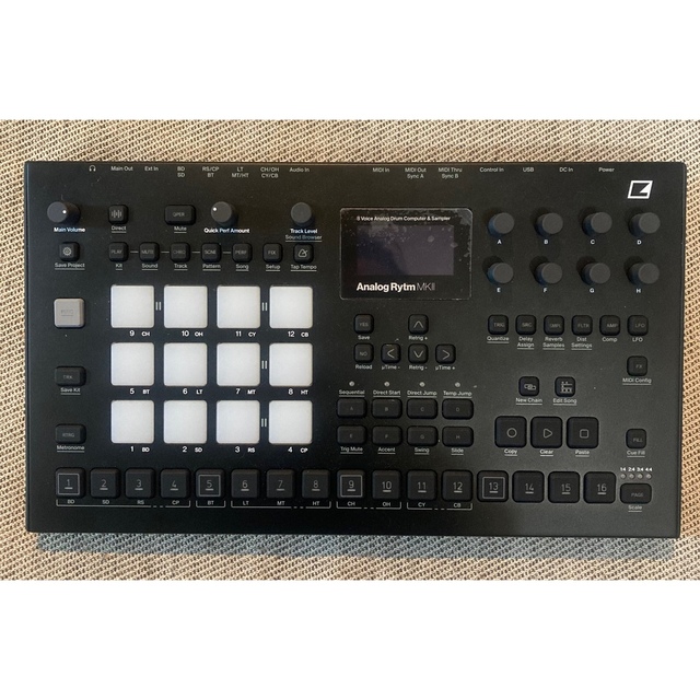 8月購入 美品　elektron analog rytm mk2    楽器のDTM/DAW(その他)の商品写真