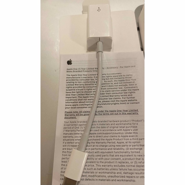 Apple(アップル)の Apple USB-C to USBアダプタ スマホ/家電/カメラのPC/タブレット(その他)の商品写真