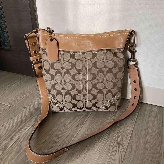 COACH ショルダーバッグショルダーバッグ