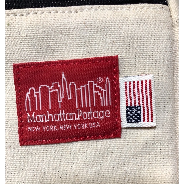 Manhattan Portage(マンハッタンポーテージ)のマンハッタンポーテージ × スヌーピー 限定 コラボ ショルダーバッグ キャンバ レディースのバッグ(ショルダーバッグ)の商品写真