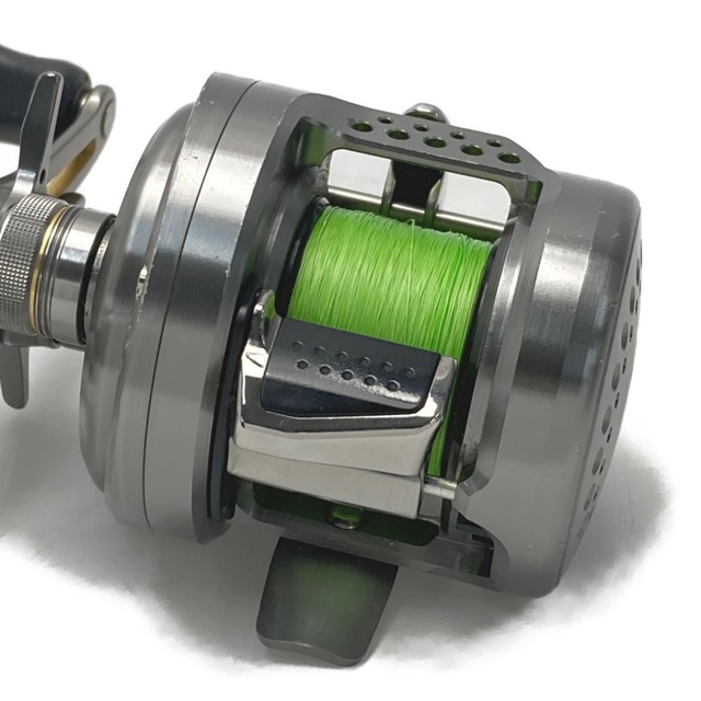 SHIMANO シマノ 17 カルカッタコンクエスト BFS HG-L 左ハンドル