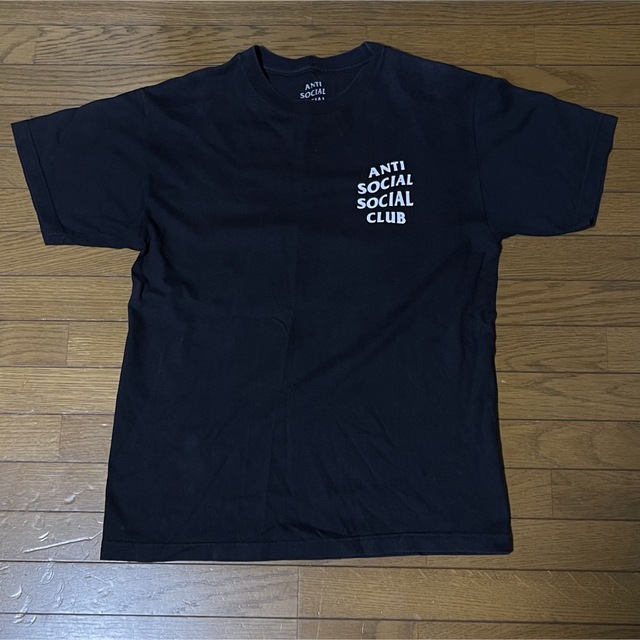 ANTI SOCIAL SOCIAL CLUB(アンチソーシャルソーシャルクラブ)のAnti social social club Tシャツ カットソー 半袖 M メンズのトップス(Tシャツ/カットソー(半袖/袖なし))の商品写真