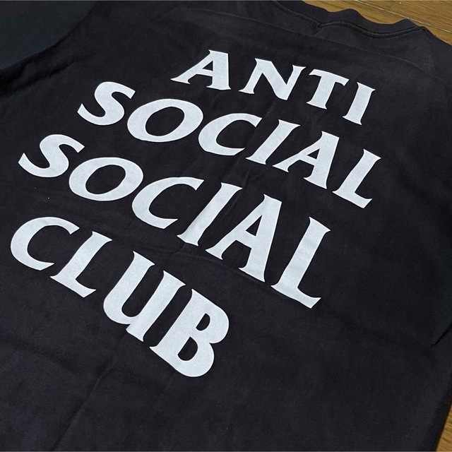 ANTI SOCIAL SOCIAL CLUB(アンチソーシャルソーシャルクラブ)のAnti social social club Tシャツ カットソー 半袖 M メンズのトップス(Tシャツ/カットソー(半袖/袖なし))の商品写真