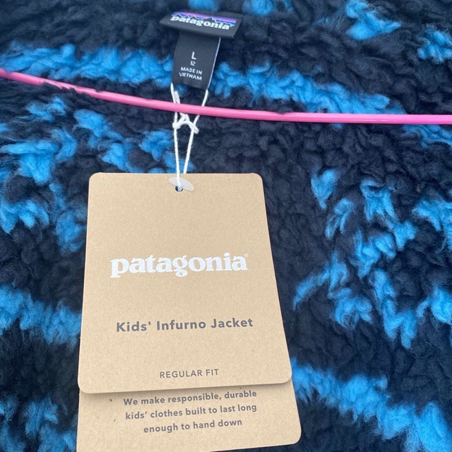 patagonia(パタゴニア)のPatagonia『パタゴニア』 キッズ/ベビー/マタニティのキッズ服男の子用(90cm~)(ジャケット/上着)の商品写真