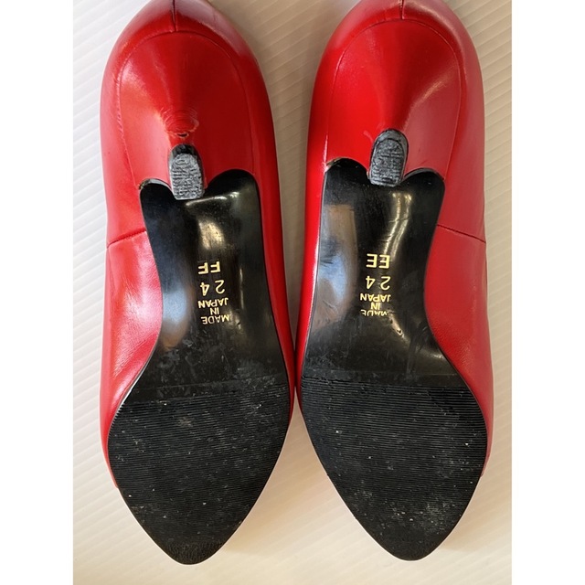 本日限定お値下げ✨パンプス  レディース  赤  24㎝EEサイズ レディースの靴/シューズ(ハイヒール/パンプス)の商品写真