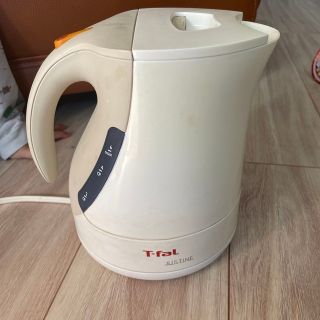 ティファール(T-fal)のティファール　T-fal 電気ケトル　ホワイト(電気ケトル)