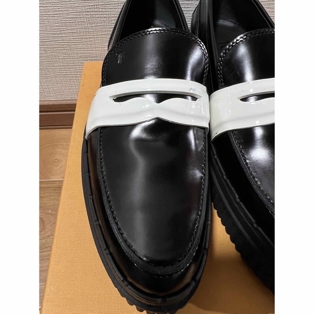 新品未使用TOD'Sトッズ ローファー 厚底 切売販売 meerendal.co.za