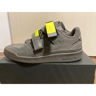 アディダス(adidas)のadidas originals FORUM LOW "STRAP" (スニーカー)