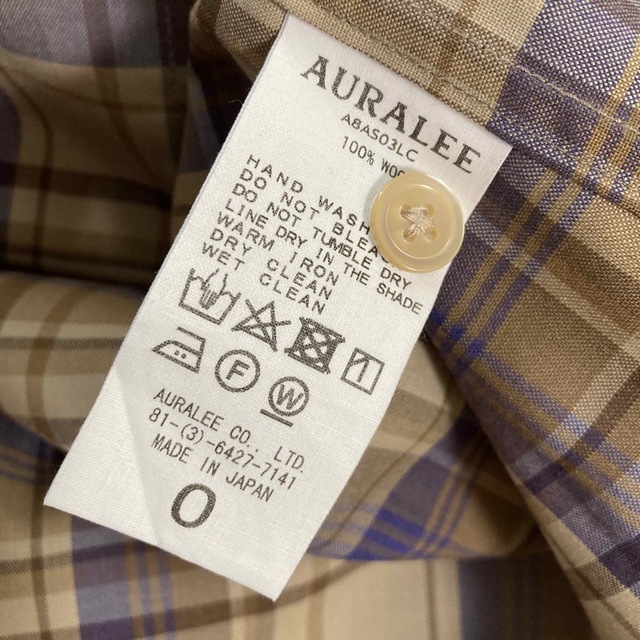 AURALEE(オーラリー)のAURALEE SUPER LIGHT WOOL CHECK SHIRTS  レディースのトップス(Tシャツ(長袖/七分))の商品写真