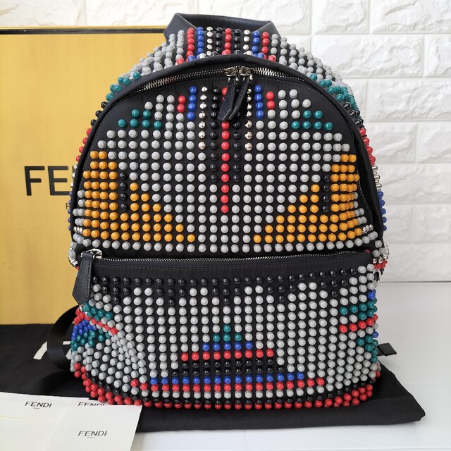 お得大得価 FENDI フェンディ FENDI リュック・デイパック モンスター ナイロン ナイの通販 by RKリサイクルキング  ラクマ店｜フェンディならラクマ