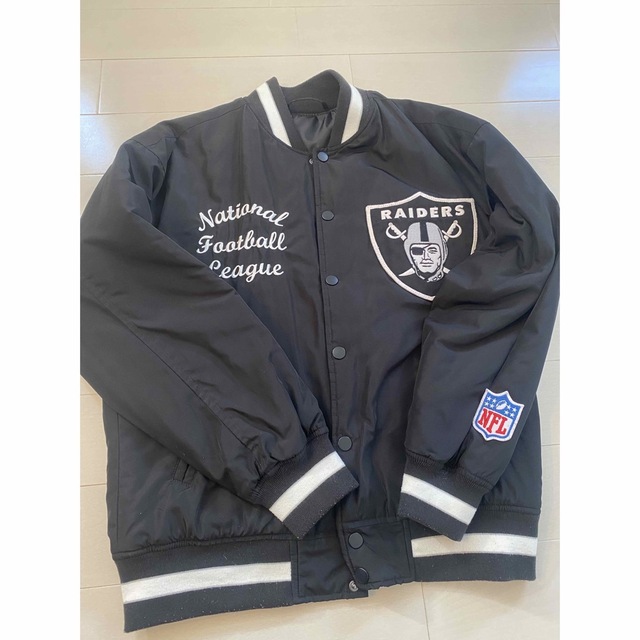 GU - NFL RAIDERS レイダース スタジャン ナイロンブルゾン GU 古着の