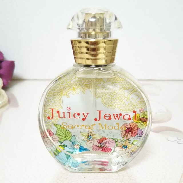 【JUlCY  JEWEL】ジューシィジュエル香水　30ml コスメ/美容の香水(香水(女性用))の商品写真