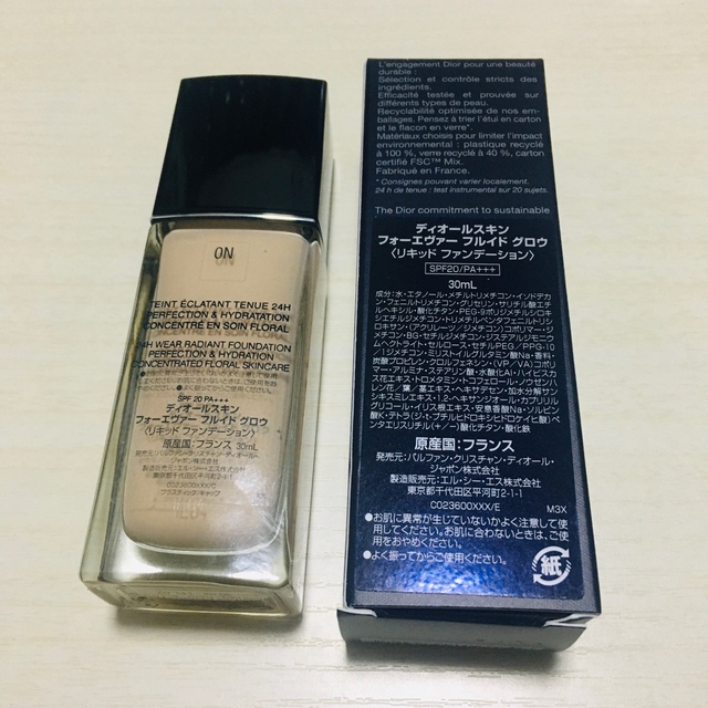 Dior(ディオール)のDior ディオールスキン フォーエヴァー フルイド グロウ 0N 30ml コスメ/美容のベースメイク/化粧品(ファンデーション)の商品写真