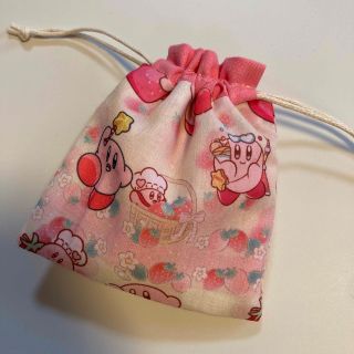 ハンドメイド　ミニミニ巾着　カービィ　いちご（裏地付き）(外出用品)