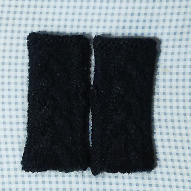 TT様専用　ハンドウオーマー5枚セット(赤はオマケ) ハンドメイドのファッション小物(手袋)の商品写真
