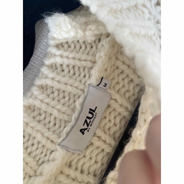 AZUL by moussy(アズールバイマウジー)の美品★フリンジケーブルニットトップス レディースのトップス(ニット/セーター)の商品写真