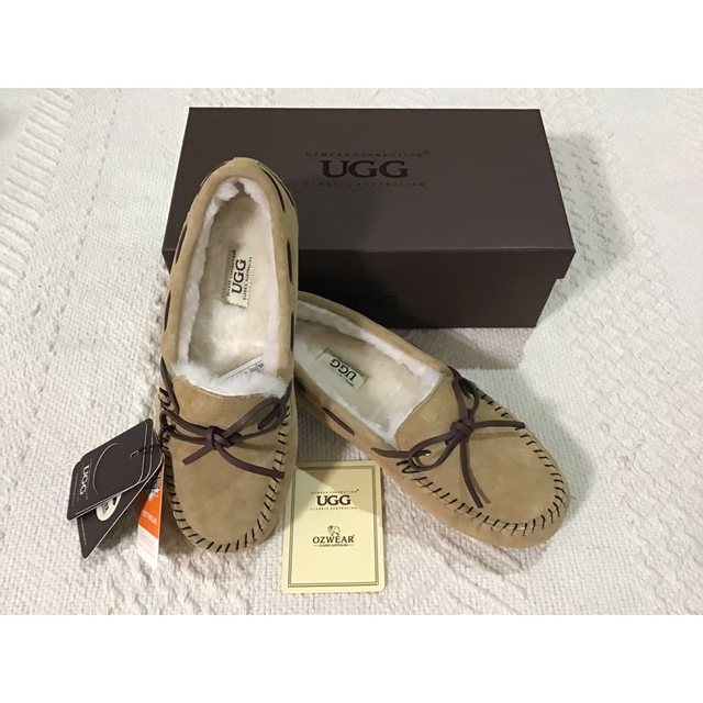 UGG モカシン ダコタ サイズ8 ウォータープルーフ 高級ブランド 4608円