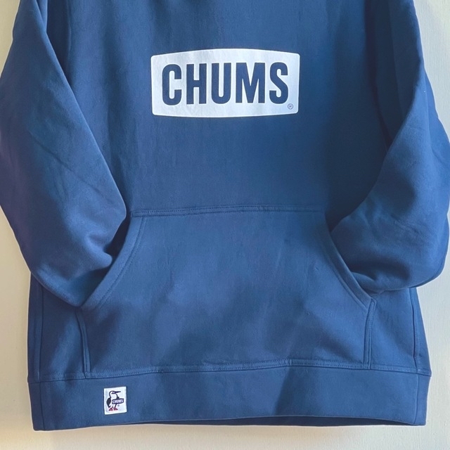 CHUMS(チャムス)の新品　CHUMS ロゴパーカー　チャムス メンズ　nm メンズのトップス(パーカー)の商品写真