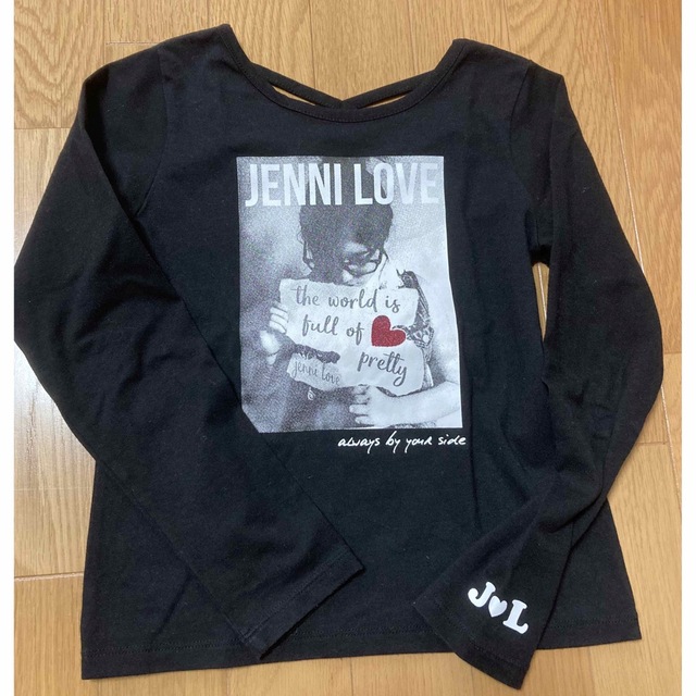 JENNI(ジェニィ)のJENNI 長袖Tシャツ　130センチ キッズ/ベビー/マタニティのキッズ服女の子用(90cm~)(Tシャツ/カットソー)の商品写真