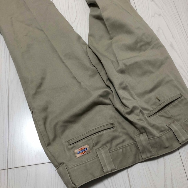 Dickies(ディッキーズ)のディッキーズパンツカーキ メンズのパンツ(ワークパンツ/カーゴパンツ)の商品写真