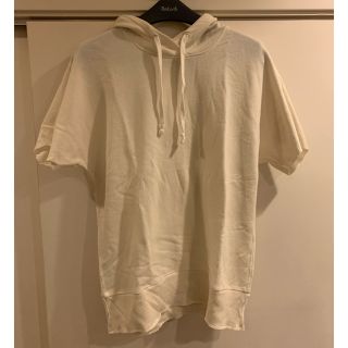 ザラ(ZARA)のzara man 半袖フーディー　Mサイズ　オフホワイト(パーカー)