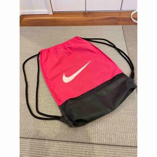 ナイキ(NIKE)の【NIKE】 ナップサック　ピンク　リュック(リュック/バックパック)