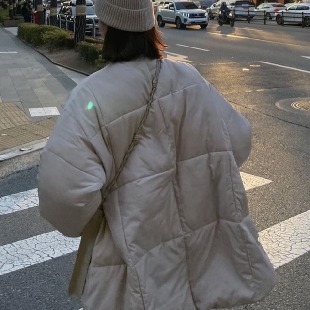 TODAYFUL(トゥデイフル)のAmiur fiber down no collar blouson beige メンズのジャケット/アウター(ダウンジャケット)の商品写真