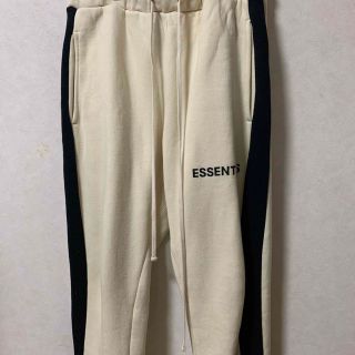 フィアオブゴッド(FEAR OF GOD)のFOG ESSENTIALS SIDE STRIPE SWEATPANTS(その他)