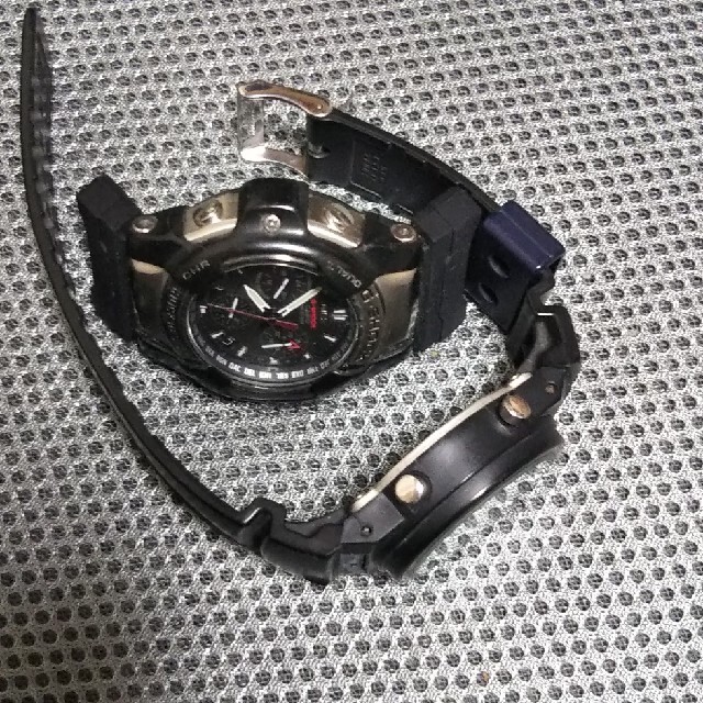 G-SHOCK(ジーショック)のカシオ G-SHOCK GS-1000J+G-101 動作品ジャンク メンズの時計(腕時計(デジタル))の商品写真