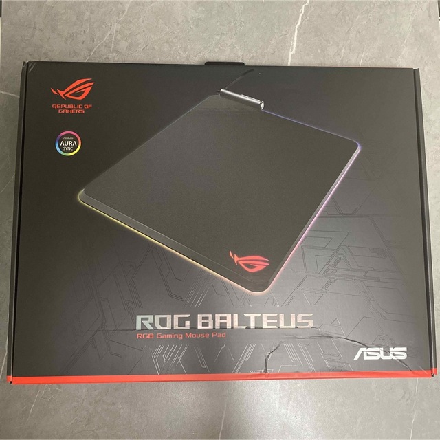 ASUS(エイスース)のASUS ROG Balteus Qi ゲーミングマウスパッド ワイヤレス充電 スマホ/家電/カメラのPC/タブレット(PC周辺機器)の商品写真