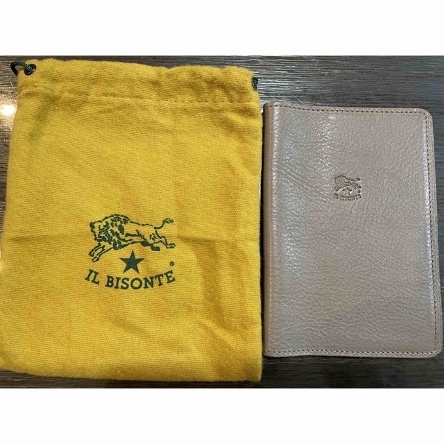 IL BISONTE(イルビゾンテ)のイルビゾンテ　パスポートケース　未使用 インテリア/住まい/日用品の日用品/生活雑貨/旅行(旅行用品)の商品写真