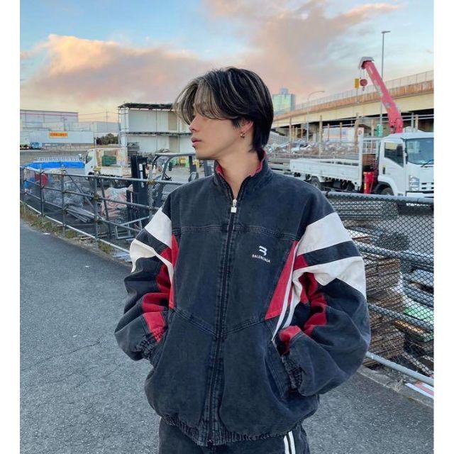 数量限定・即納特価!! コムドットやまとさん着用 BALENCIAGA Tシャツ